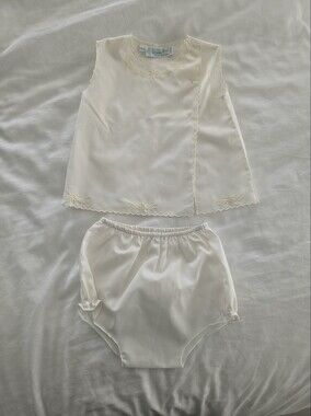 Feltman Bros White & Lemon Baby Matching Set - Sleeveless Top & Bloomers